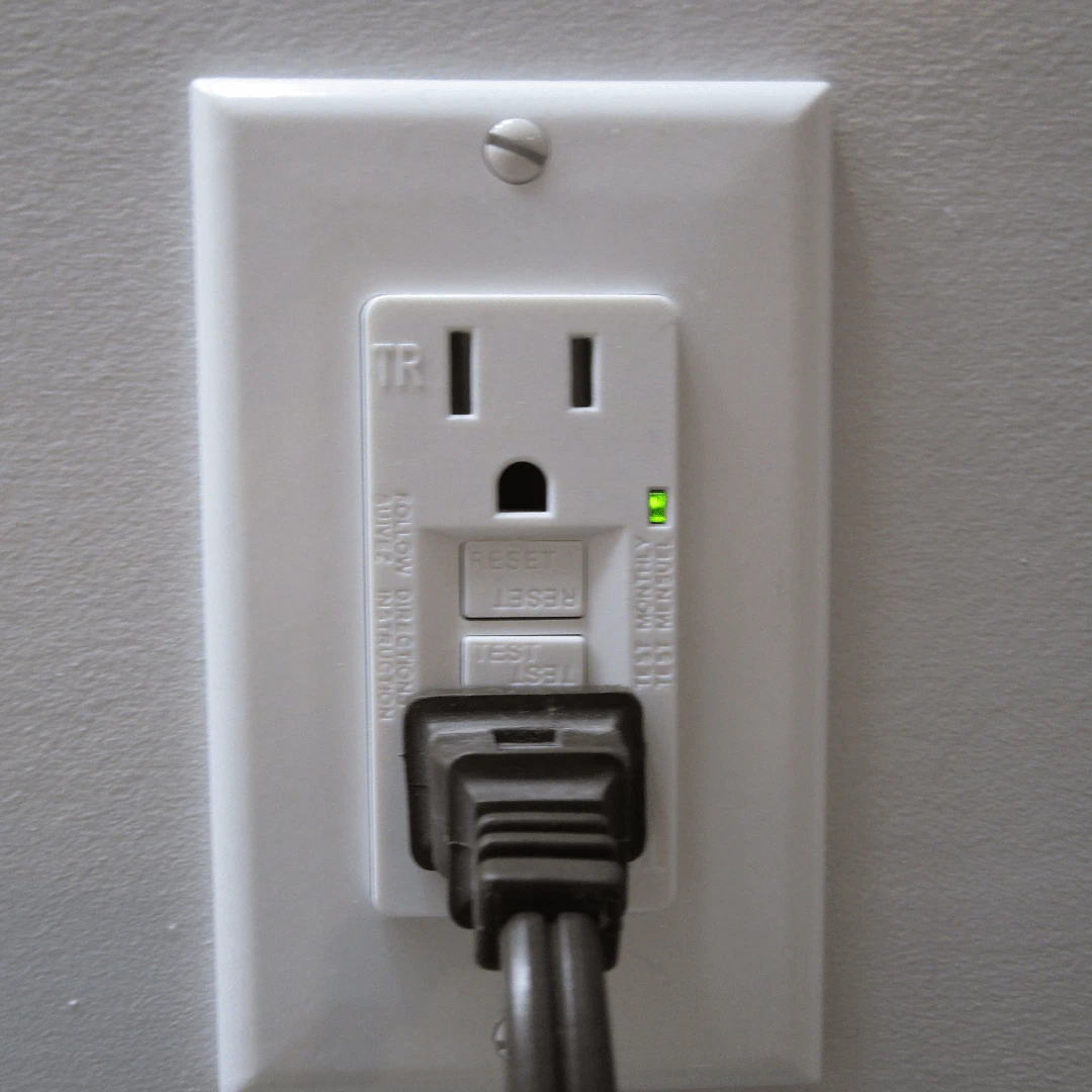 Ungrounded Outlets in Richmond