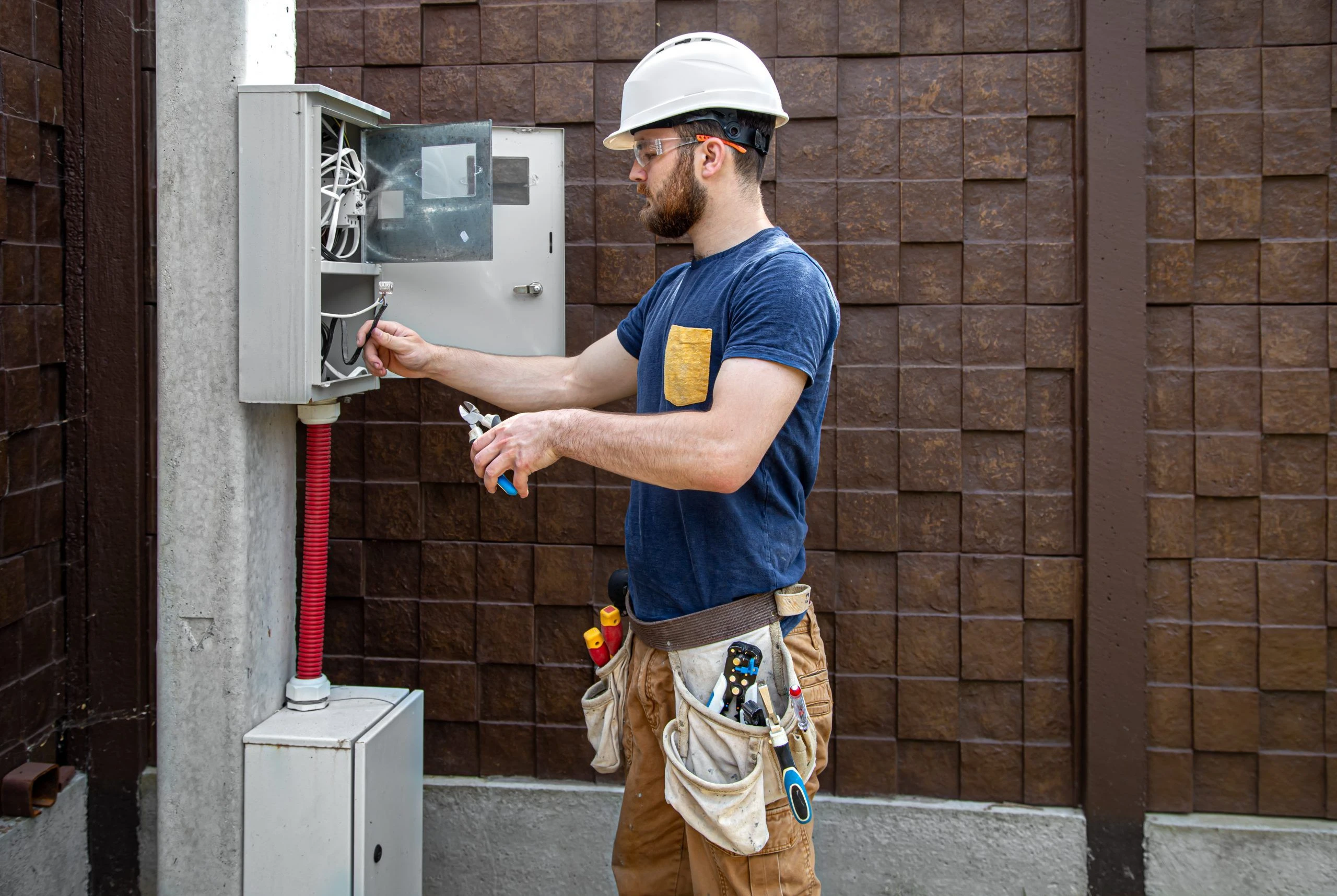 Electrical Safety Checks in Burnaby